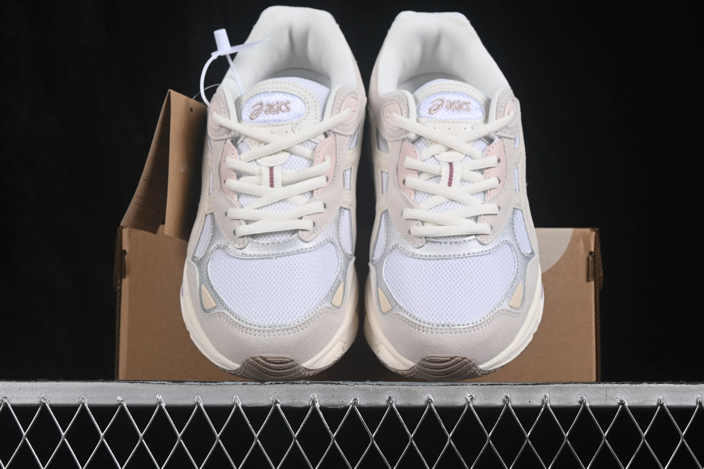 All categories Asics Asics series Asics Gel-NYC Asics Gel-NYC 2.0 Asics sports and leisure breathable professional running shoes 1203A895-101